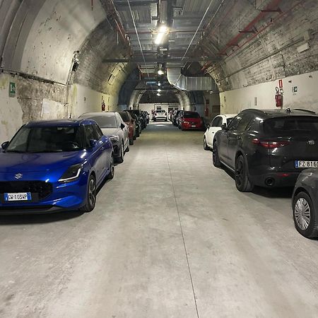 Deluxe Apartment Self Check In Parking ジェノヴァ エクステリア 写真