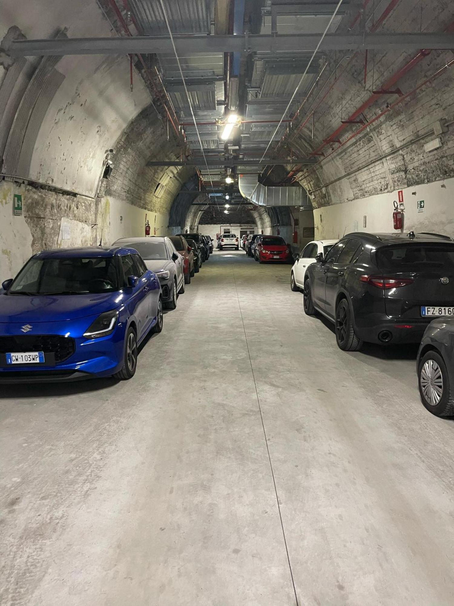 Deluxe Apartment Self Check In Parking ジェノヴァ エクステリア 写真